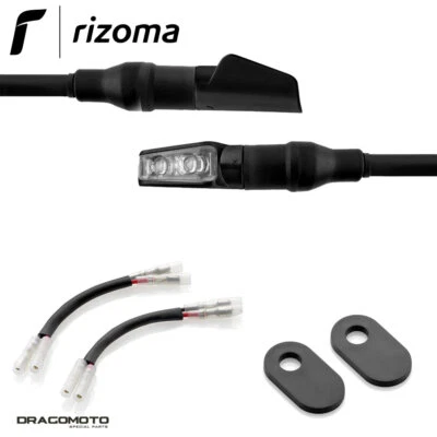 TRIUMPH Speed Triple 1050 R 2016-2017 Indicatore di direzione freccia Leggera... — 第 1/4 张图片