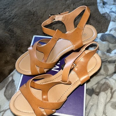 Womens Cute Tan Chunky Low Platform . Casual Date Night Girls Night Boho 6.5y - Image 1 of 4