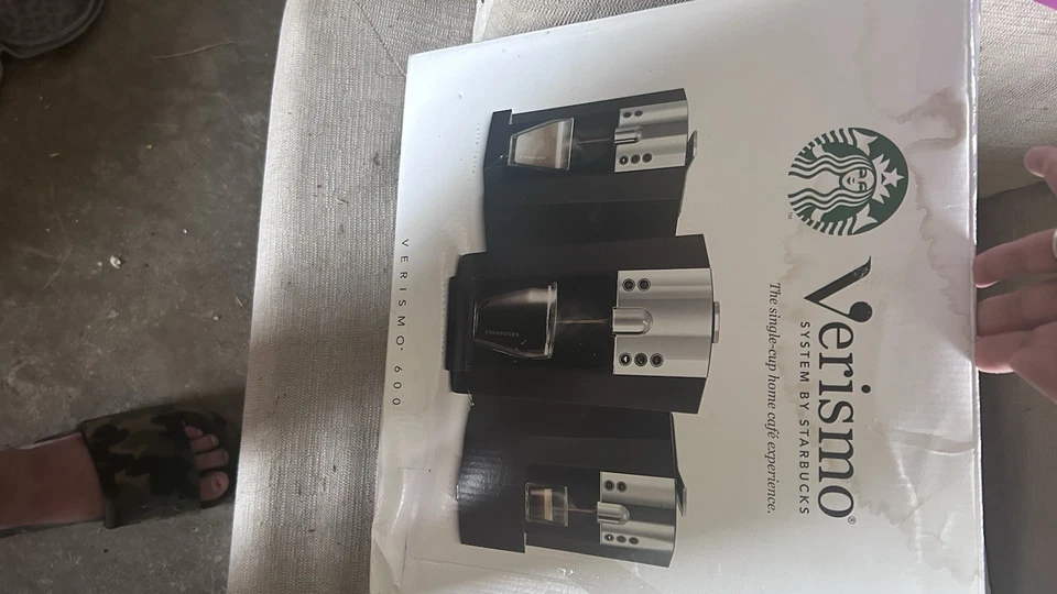 Cafetera de una sola porción Starbucks Verismo, negra - NUEVA Foto 1 de 1