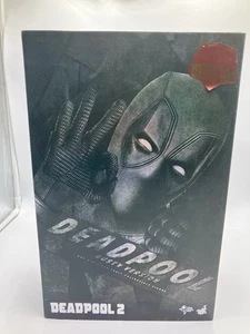 Deadpool 2 Figure Hot Toys MMS505 1/6 Action Figure (Dusty Version) Exclusive - Picture 1 of 24