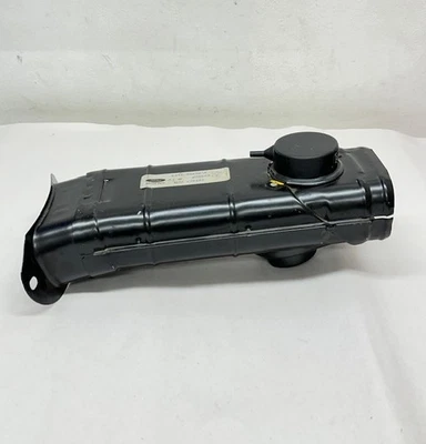 Conducto de admisión del filtro de aire Ford E4TZ-9A626-A - NUEVO - Se adapta a la serie F 1984-86 y Bronco Foto 1 de 4