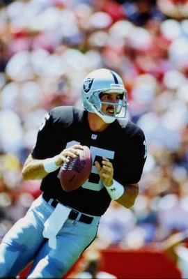 Jeff Hostetler Original 35mm Slide Aug 1992 Los Angeles Raiders - Image 1 of 2