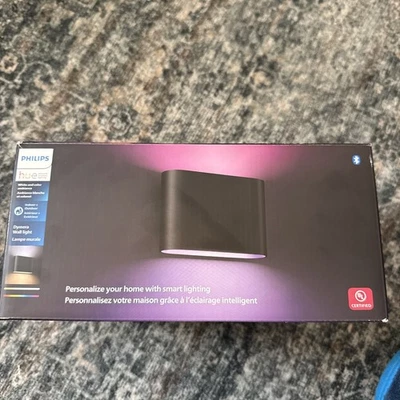 Lámpara de pared inteligente para interiores y exteriores Philips Hue Dymera -Control desde cualquier lugar Foto 1 de 4