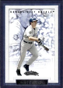 2002 Fleer Showcase #94 Mike Sweeney - Picture 1 of 2