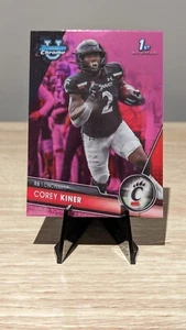 2023 Bowman University Chrome Corey Kiner 1st Pink Refractor #34 Bearcats - Picture 1 of 2