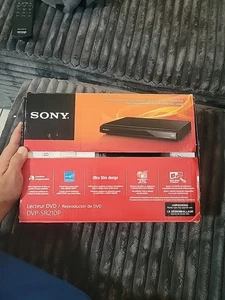 Sony DVP-SR210P Progressive Scan DVD CD Player Black Component Video Dolby - Picture 1 of 5