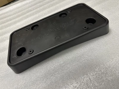 Cadillac SRX 2004 2005 2006 2007 2008 2009 soporte de matrícula delantero Foto 1 de 4