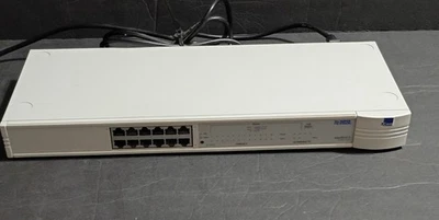 3 Com Super Stack /12 Lan - Image 1 of 4