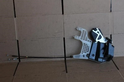 2005 2006 2007 2008 2009 HYUNDAI TUCSON RIGHT REAR DOOR LATCH LOCK ACTUATOR - Image 1 of 4