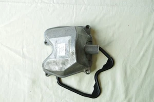 Tapa válvula scooter Aprilia Leonardo 125 150 Rotax 120 - Imagen 1 de 3