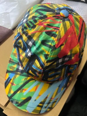 BURBERRY Rare Nova Check Graffiti Cap Non Yellow 2511TK - Photo 1/4