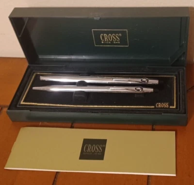 Juego de bolígrafo y rollerball cromados Cross Century anuncio 3525 Foto 1 de 4