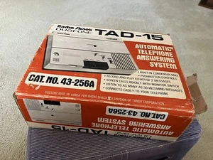 VINTAGE RADIO SHACK DuoFone ANSWERING MACHINE TAD-15 Cat No 43-256A W/box - Zdjęcie 1 z 8