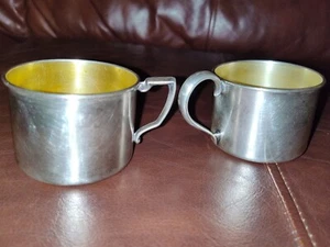 VINTAGE Nursery silver plated baby cup, and a Carlton silver plated Child's Cup. - Picture 1 of 12