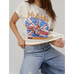 Daydreamer Def Leppard 1993 Tour Tee in Vintage White XS - Picture 1 of 6