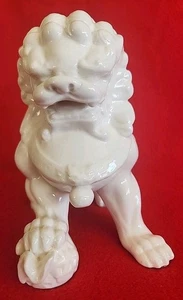 Estatuilla de cerámica blanca asiática FOO DOG 7,5" - Imagen 1 de 9