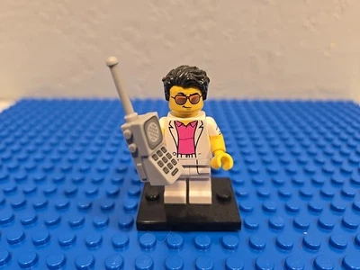 LEGO Minifigure Yuppie (Miami Vice guy) CMF Series 17 with Phone Retired - Image 1 of 4
