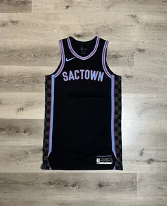 Camiseta deportiva auténtica de Nike Sacramento Kings Sactown corte profesional rara zorro talla 48 - Imagen 1 de 8