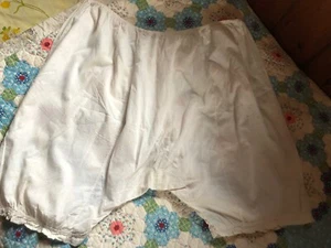 Vintage Antique 1900’s KUANTO Nice PANTALOONS Lingerie XXL Waist 40-62” Hip 76” - Picture 1 of 6