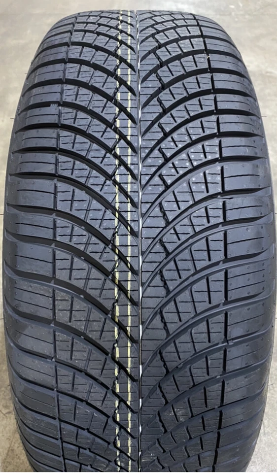 Allwetterreifen 235/65 R17 108W Goodyear Vector 4Seasons Gen-3 - Bild 1 von 1