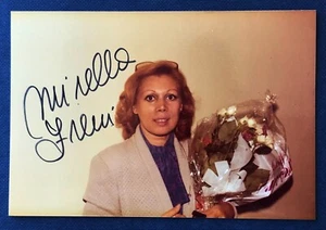 ORIGINAL PRIVATE PHOTO. AUTOGRAPH OF OPERA SINGER MIRELLA FRENI 1986. - Picture 1 of 3
