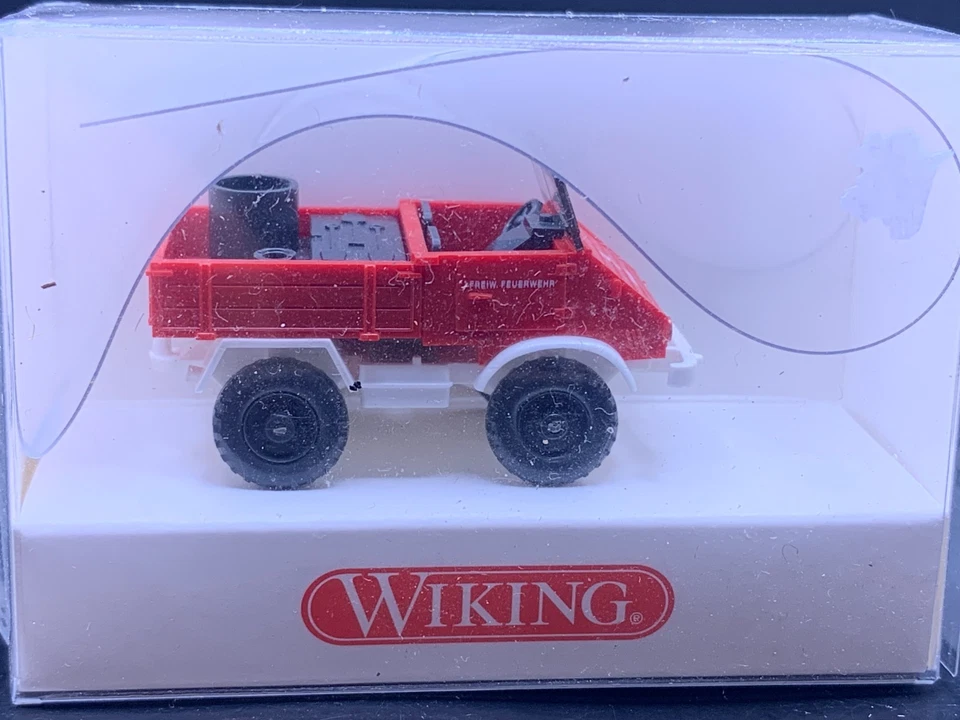 Wiking Modellbau Auto 1:87 H0 IMBALLO ORIGINALE vigili del fuoco Unimog 861 - Immagine 1 di 1