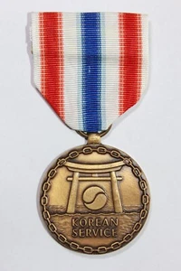 UNITED STATES: US Merchant Marine Korean War Service Medal - Picture 1 of 2