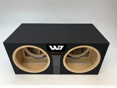 AV PRIORITY JL Audio dual 13w7 sealed subwoofer enclosure with black plexi plate-white logo