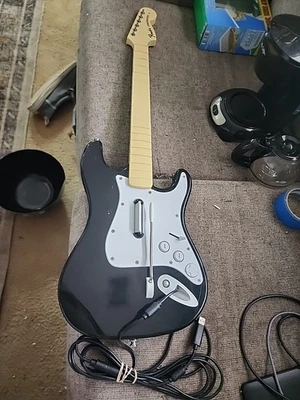 Rock Band Wired Guitar Xbox 360 Fender Stratocaster 822152  - Image 1 of 4