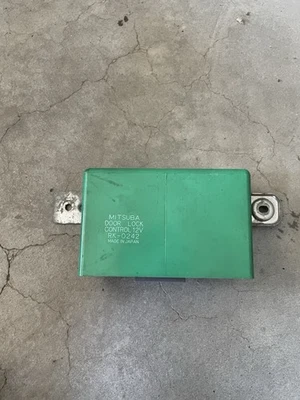 Centralina Modulo Controllo Chiusura Centralizzata Honda Civic EG 1991/1995 - Immagine 1 di 2