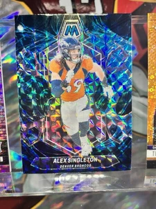 2024 Panini Prizm Disco Prizm #393 Troy Franklin (RC) 3 Card Lot Blue Genesis - Bild 1 von 6