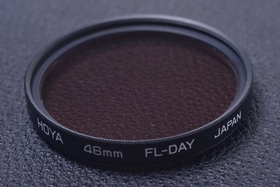 ✅ HOYA FLUORESCENT FL-DAY 46MM FILTER GENUINE LENS OR CAMERA SCREW IN 17-1 - Image 1 of 2