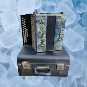 HOHNER 8 bass diatonic button accordion CLUB IV B/Es 1950-1960 blue marble - Picture 1 of 11