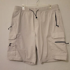 H & M Men's Relax fit Gray Lightweight Cargo Shorts Size Large - Picture 1 of 9