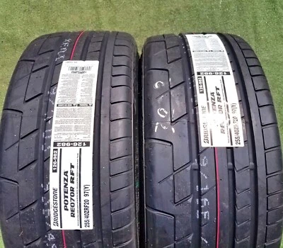 255/40ZRF20 Bridgestone Potenza RE070R Tires RFT 255 40 20 Nissan GTR 255/40R20 - Image 1 of 4