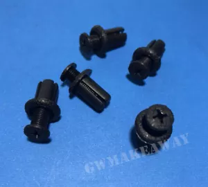 5X Fits ISUZU PICKUP D-MAX DMAX REAR BUMPER CLIP - Picture 1 of 2
