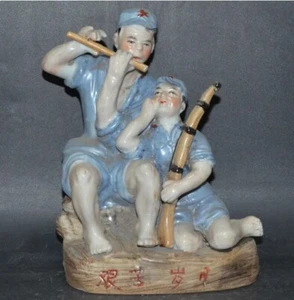 Chinese Cultural Revolution Porcelain Red Army sculpture - Picture 1 of 7