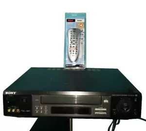 Sony SLV-M20HF Lettore VHS stereo hi fi con telecomando *COMPLETAMENTE REVISIONATO* - Foto 1 di 4
