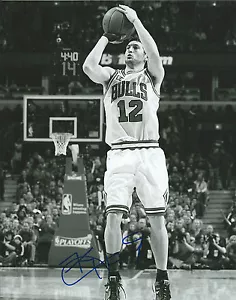 **GFA Chicago Bulls *KIRK HINRICH* Signed 8x10 Photo COA** - Picture 1 of 1