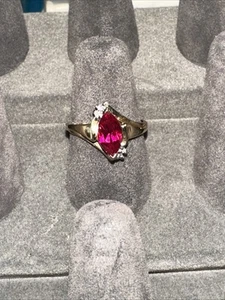 10k ruby and diamond ring Size 6.5 - Picture 1 of 3