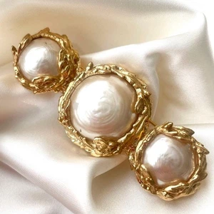 Spilla Yves Saint Laurent Saint Laurent Vhtf Perla Made In France Vintage Timele - Foto 1 di 24