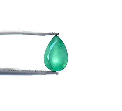 Certified Natural Emerald Pear Cut 6.50x4.50 mm 0.46 CTS Faceted Loose Gemstone - Image 1 of 4