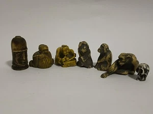 Set Of 7 Vintage Resin Figures Monkeys Asian Men & Skull Home Decorative - Bild 1 von 24