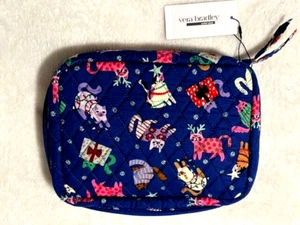 Vera Bradley Essential Cord Organizer in Catnip Christmas *cute pattern - Picture 1 of 3
