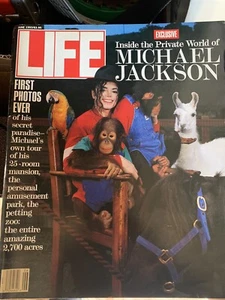 VINTAGE Life Magazine June 1993 - Private World of Michael Jackson issue - Picture 1 of 1