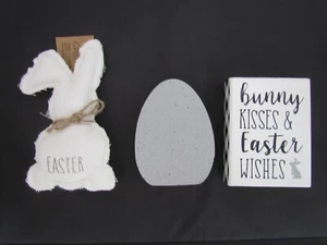 Letrero de huevo de conejo de Pascua besos y deseos de Pascua tela conejitos 3 piezas NUEVO Collins - Imagen 1 de 7