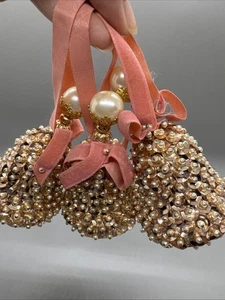 3er Set Vintage Gold Glocke Pailletten Perlen Stecknadel Weihnachtsschmuck - Bild 1 von 4