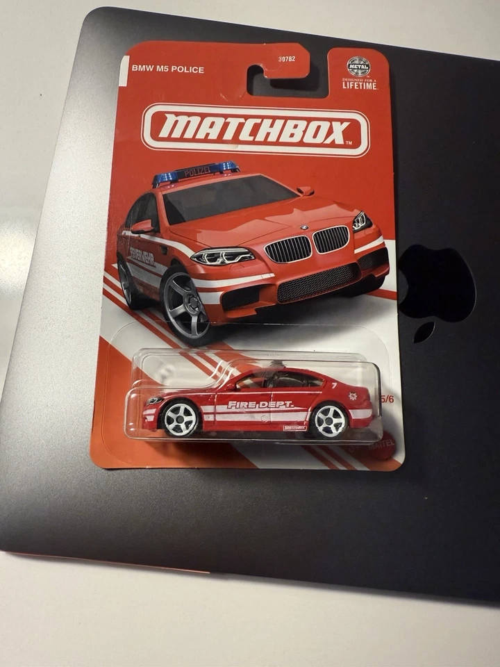 Спичечный коробок BMW M5 полиция #5 Target эксклюзивный красный 1:64 металл - Изображение 1 из 1