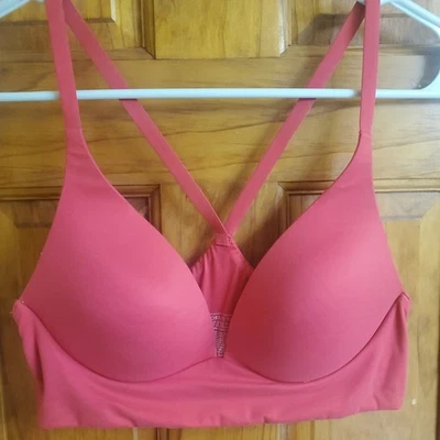 Sujetador para mujer Victoria's Secret ligeramente forrado suéter 34B Foto 1 de 4