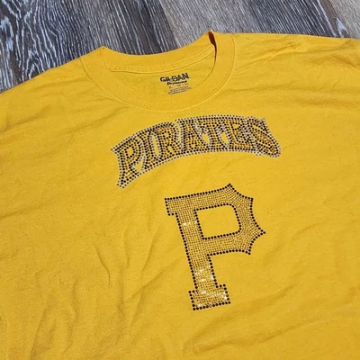Pittsburgh Pirates Top Women's Glitter Jeweled Bedazzled XL Yellow T-Shirt - Image 1 of 4